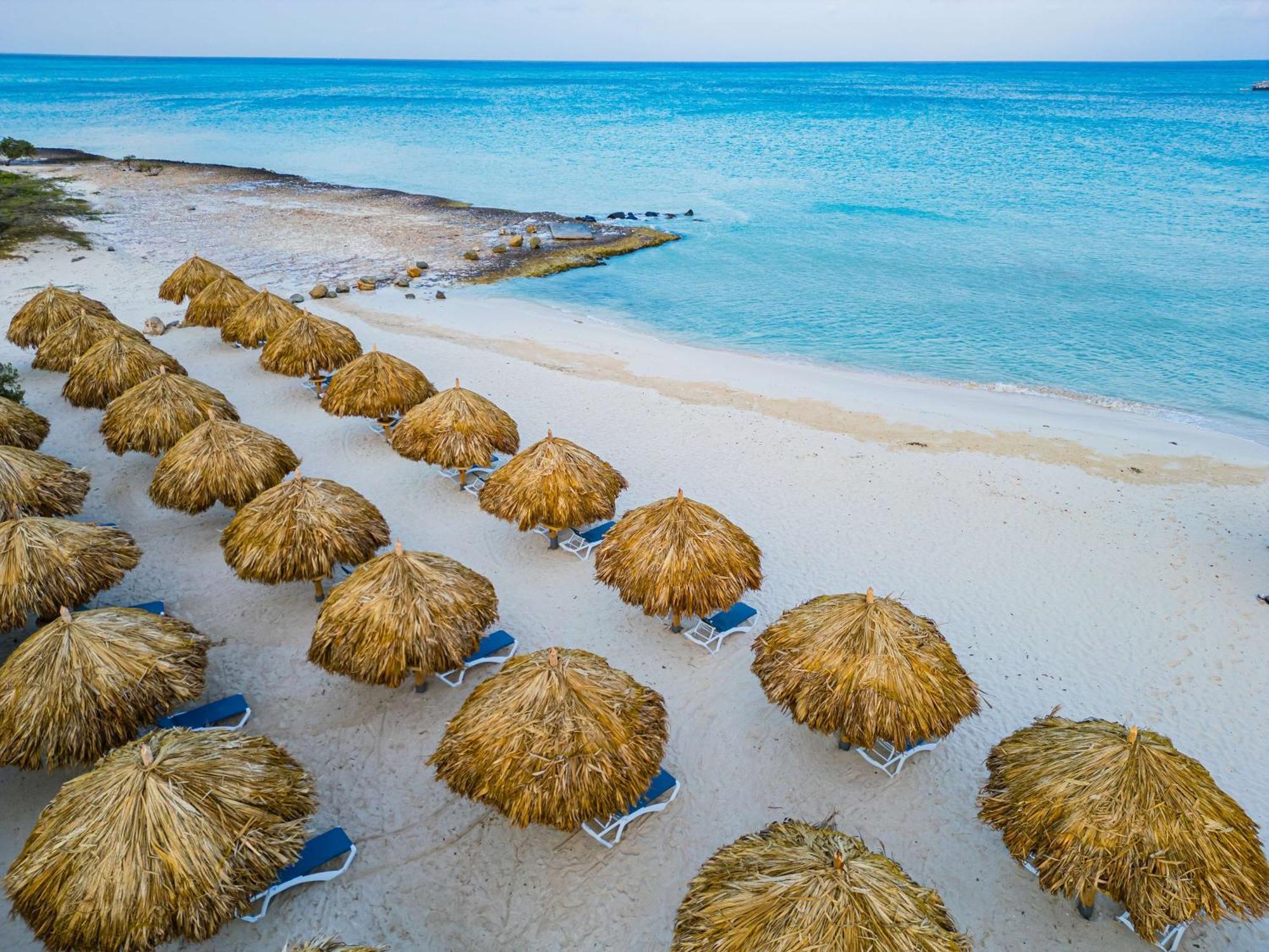 Embassy Suites By Hilton Aruba Beach Resort Palm Beach Exteriör bild